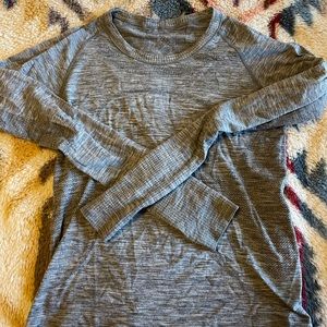 LULULEMON LONG SLEEVE TOP